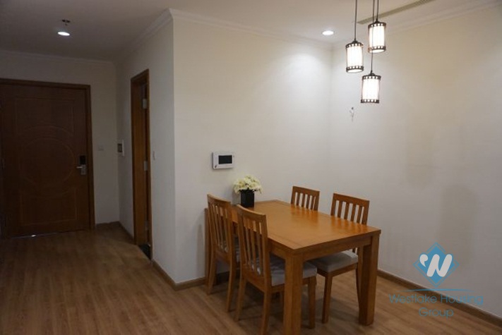 Two bedrooms apartment for rent in Vinhome Nguyen Chi Thanh, Dong Da district, Ha Noi